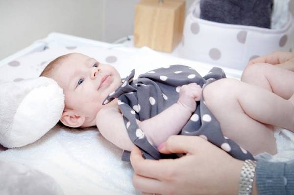 حواسمان به تنفس کودک هنگام خواب باشد