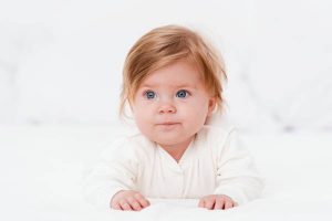 تعویض پوشک بچه