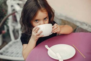 آیا خوردن قهوه برای کودکان مضر است؟