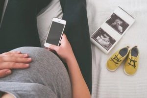 استفاده از موبایل در بارداری