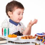 کودکان در چه سنی میتوانند روزه بگیرند؟ سن روزه برای کودکان