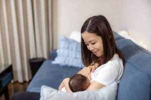 آیا نوع شیر مادر برای فرزند دختر و پسر متفاوت است؟