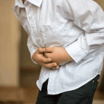 کودکی که دلدرد دارد