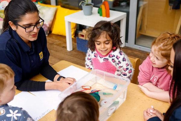  ارتباط صحیح با کودک