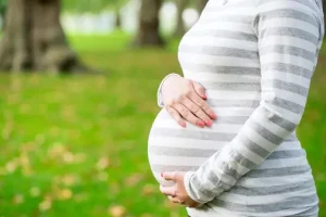 تأثیر چاقی روی باروری