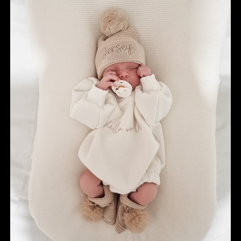 نوزاد در مشهد