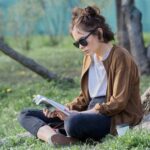 چگونه خواندن کتاب انگلیسی دایره لغات کودک را افزایش میدهد؟ چگونه خواندن کتاب انگلیسی دایره لغات کودک را افزایش میدهد؟